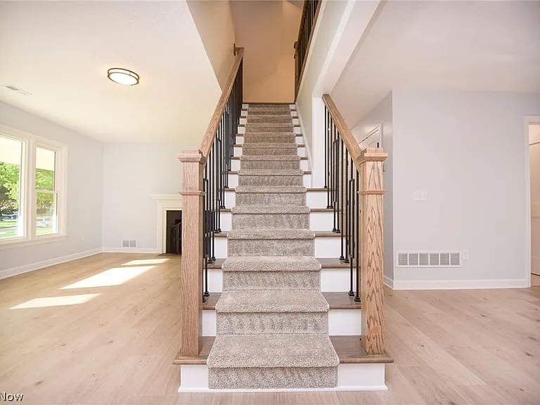 263 Cardinal Dr — Photo 28