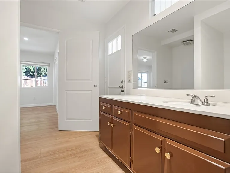 1185 La Subida Ct — Photo 11