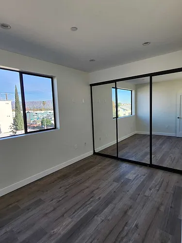 Floor plan 2 bedroom with Den