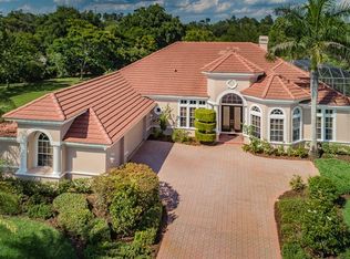 113 Rue Des Chateaux, Tarpon Springs, FL 34688