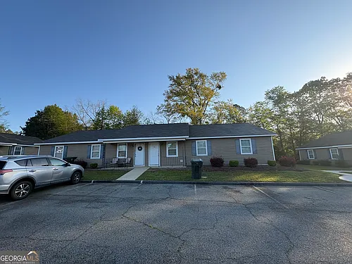 1701 Claxton Dairy Rd Photo 1