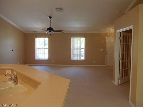 5th image of 4218 NE 20th Ct