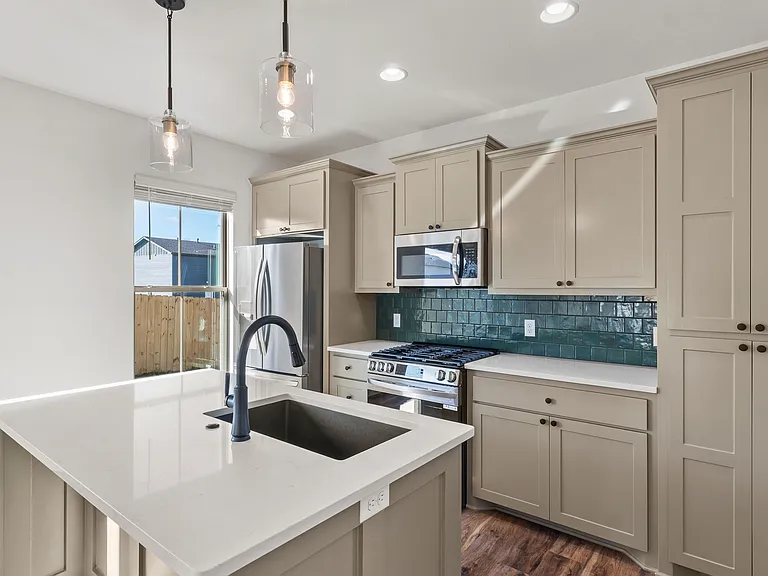 3104 Bethany Ln — Photo 8
