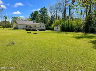 103 Meadowview Rd, Jacksonville, NC 28540