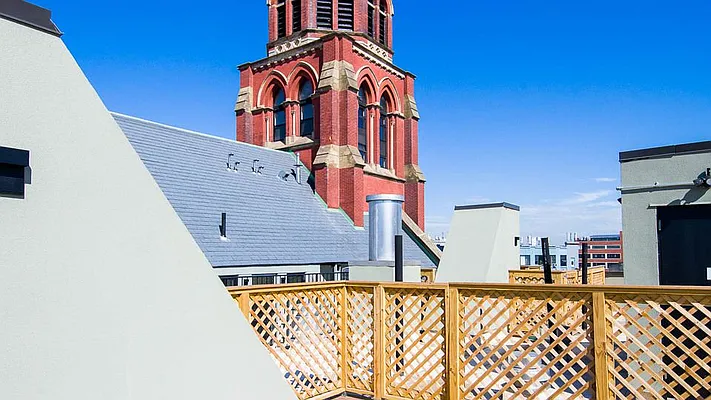 Rented by Nooklyn NYC LLC | media 24