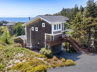 505 Capes Dr, Tillamook, OR