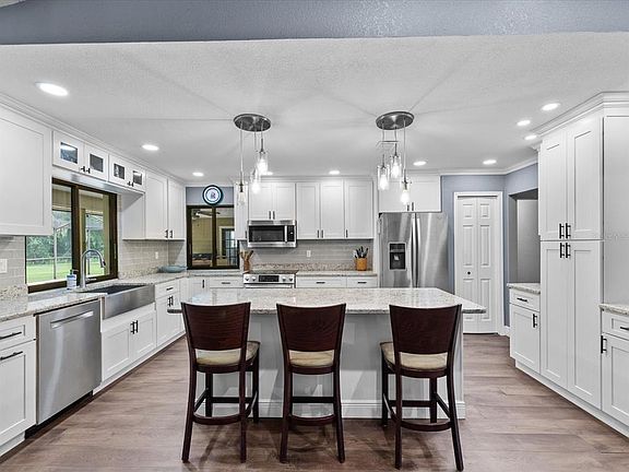 4th image of 6655 MILLSTONE DRIVE