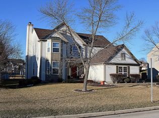 4940 W Anita Ln, Franklin, WI 53132