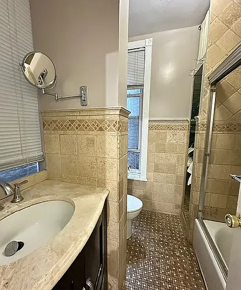 349 W Broadway #16 — Photo 12