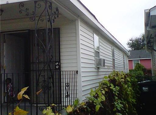 2nd image of 1432 St Maurice Ave