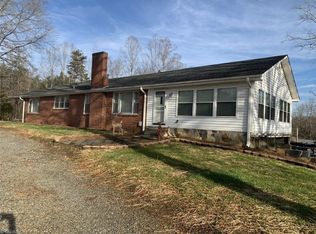 1020 Clinton Rd, Danbury, NC 27016