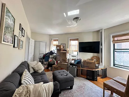 27 Morton St #87 Photo 1