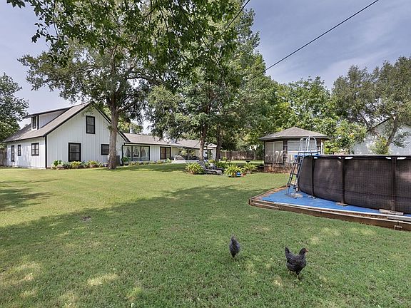 2nd image of 131 Elm Way