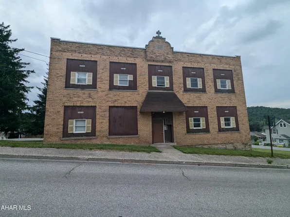 152 Hickory St, Ashville, PA 16613