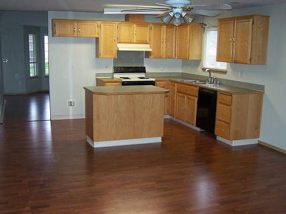 Kitchen and dining room