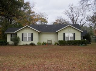 311 York Dr, Lufkin, TX 75901