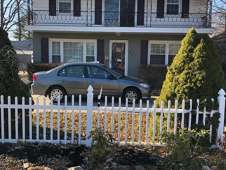 879 Genesee Ave NE #2 — Photo 9