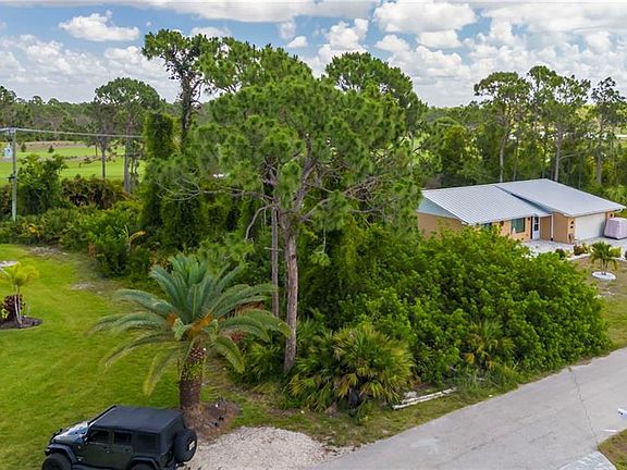 5th image of 4664 Key Largo LN