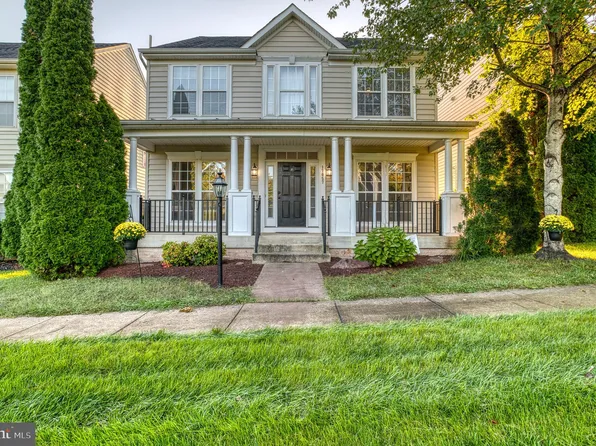 17057 Loftridge Ln, Gainesville, VA 20155