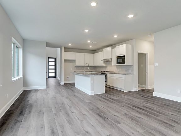 Plan 3049 Great Room
