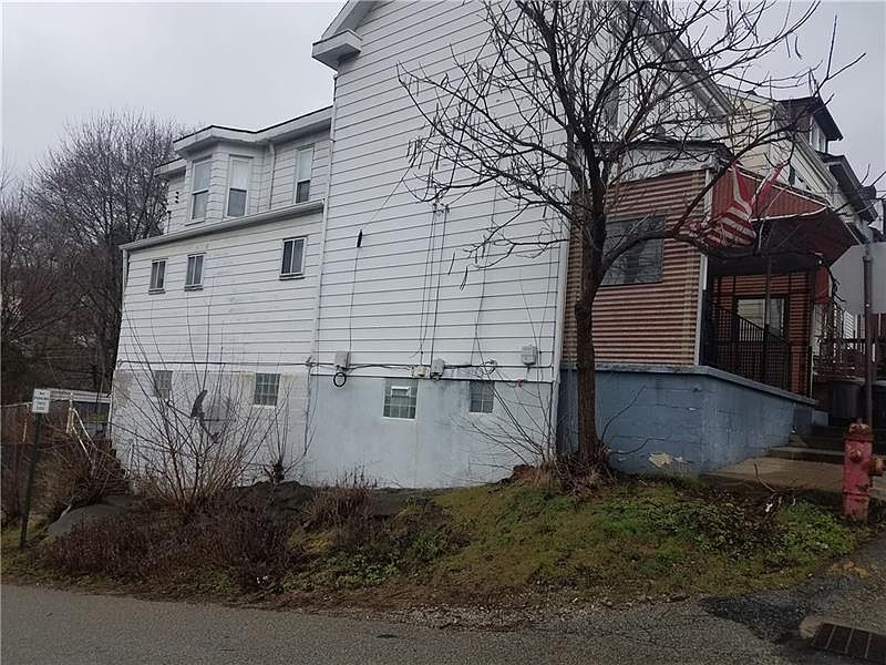 2nd image of 101 Siegel St