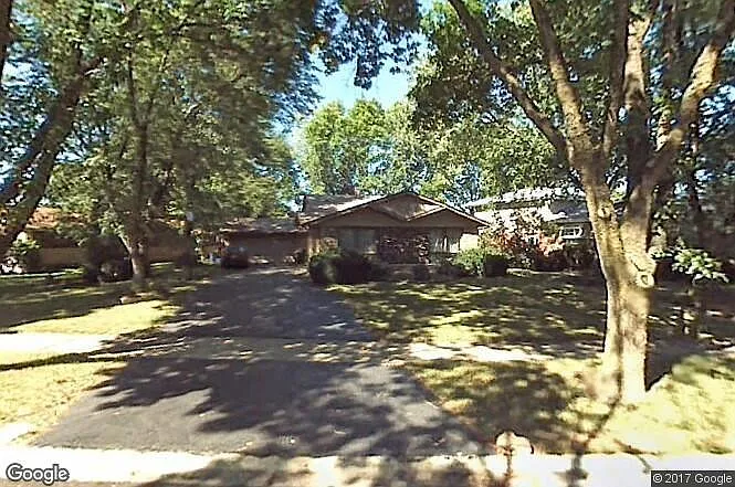 2818 Walnut Rd photo 1