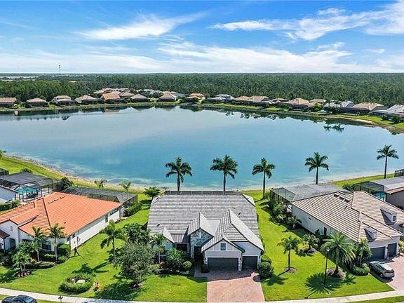 3rd image of 14465 Pine Hollow DR