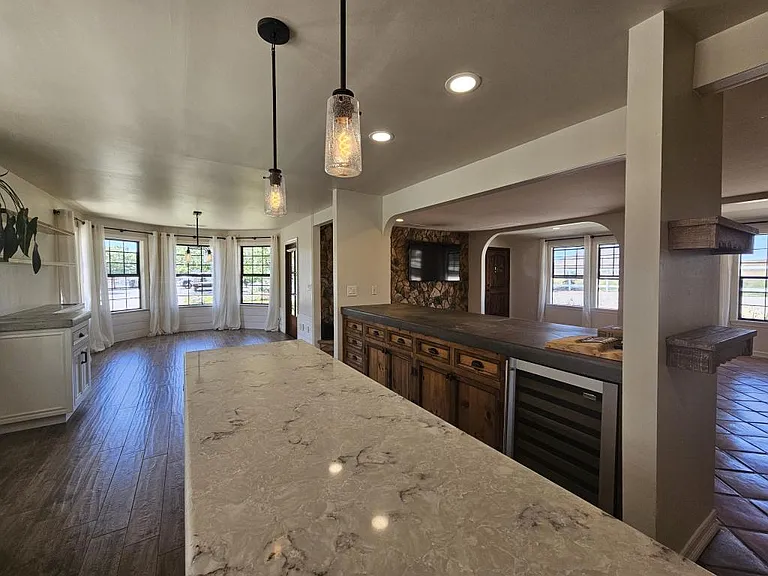 22530 Rolling Meadows Dr — Photo 35