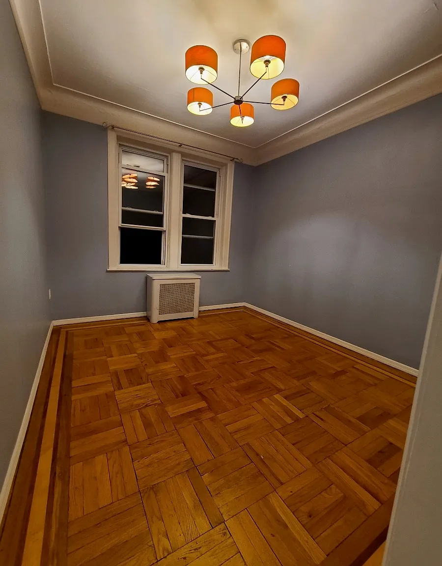 18-26 26th Road — Photo 3