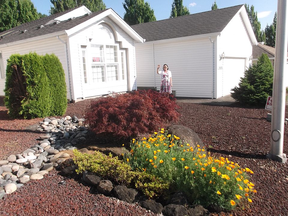 1st image of 16009 SE 35th St