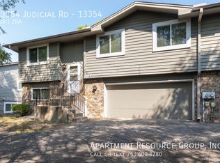 13354 Judicial Rd #13354, Burnsville, MN 55337