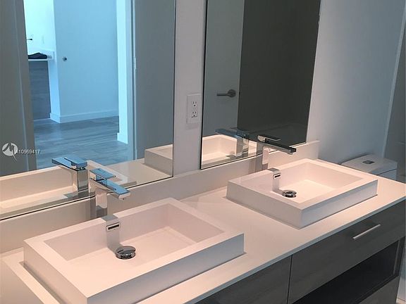 4th image of 1300 S Miami Ave #2804