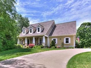 202 Independence Ct, Muskegon, MI 49444