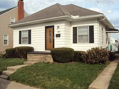 1st image of 385 Schreiner Ave