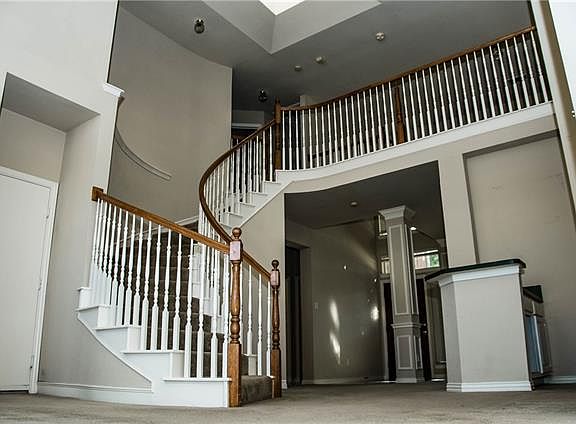 5th image of 4309 Cedar Valley Dr