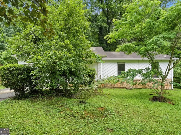312 Hardwood Ln, Lawrenceville, GA 30044
