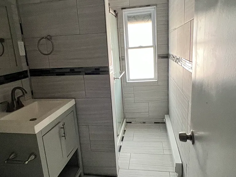 840 W Walnut St #1 — Photo 23