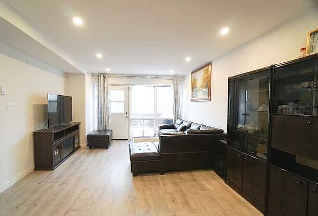 2nd image of 19 London Green Ct #92