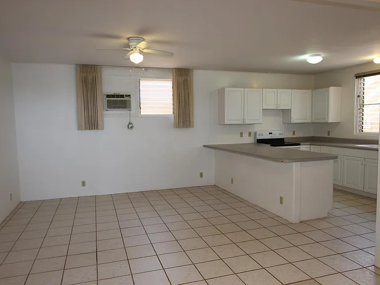99-1063 Lalawai Dr — Photo 2