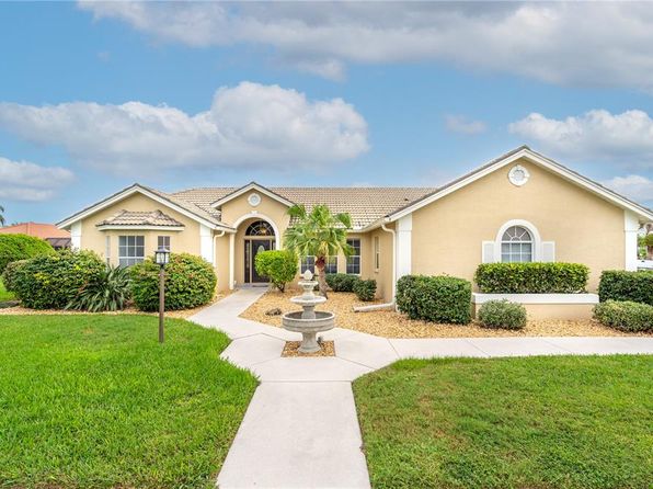 5828 Sandy Pointe Dr