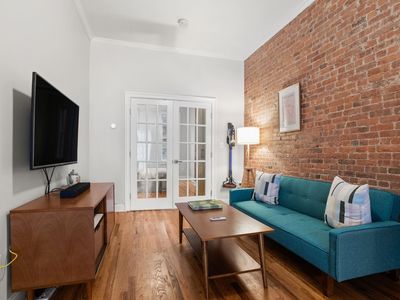 204 6th St APT 1L, Jersey City, NJ, 07302