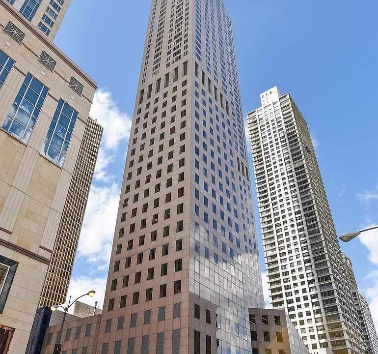 1st image of 950 N Michigan Ave APT 4802