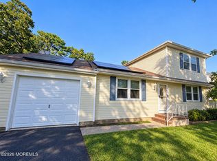 573 Shark Lane, Manahawkin, NJ 08050