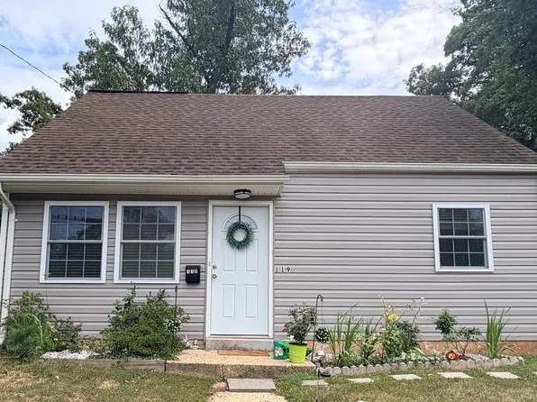 119 Colburn Dr, Manassas Park, VA 20111