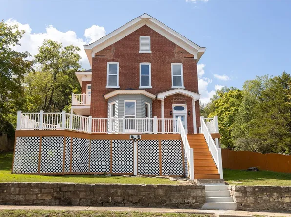 408 N 2nd St, De Soto, MO 63020