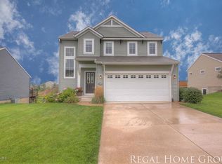 1105 Peaceful Dr SE, Byron Center, MI 49315
