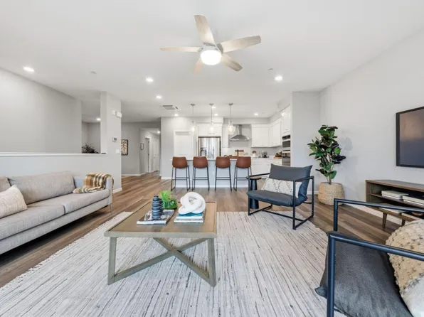 6809 Canine Ct, San Jose, CA 95119