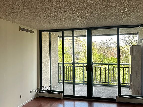 4th image of 550 E 12th Ave APT 406