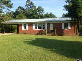 69 Oak St, Lexington, TN 38351