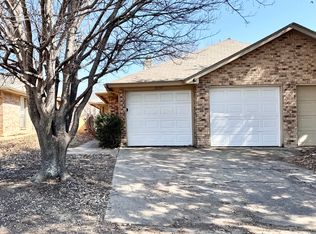 8533 Gatlinburg Dr, Fort Worth, TX 76123